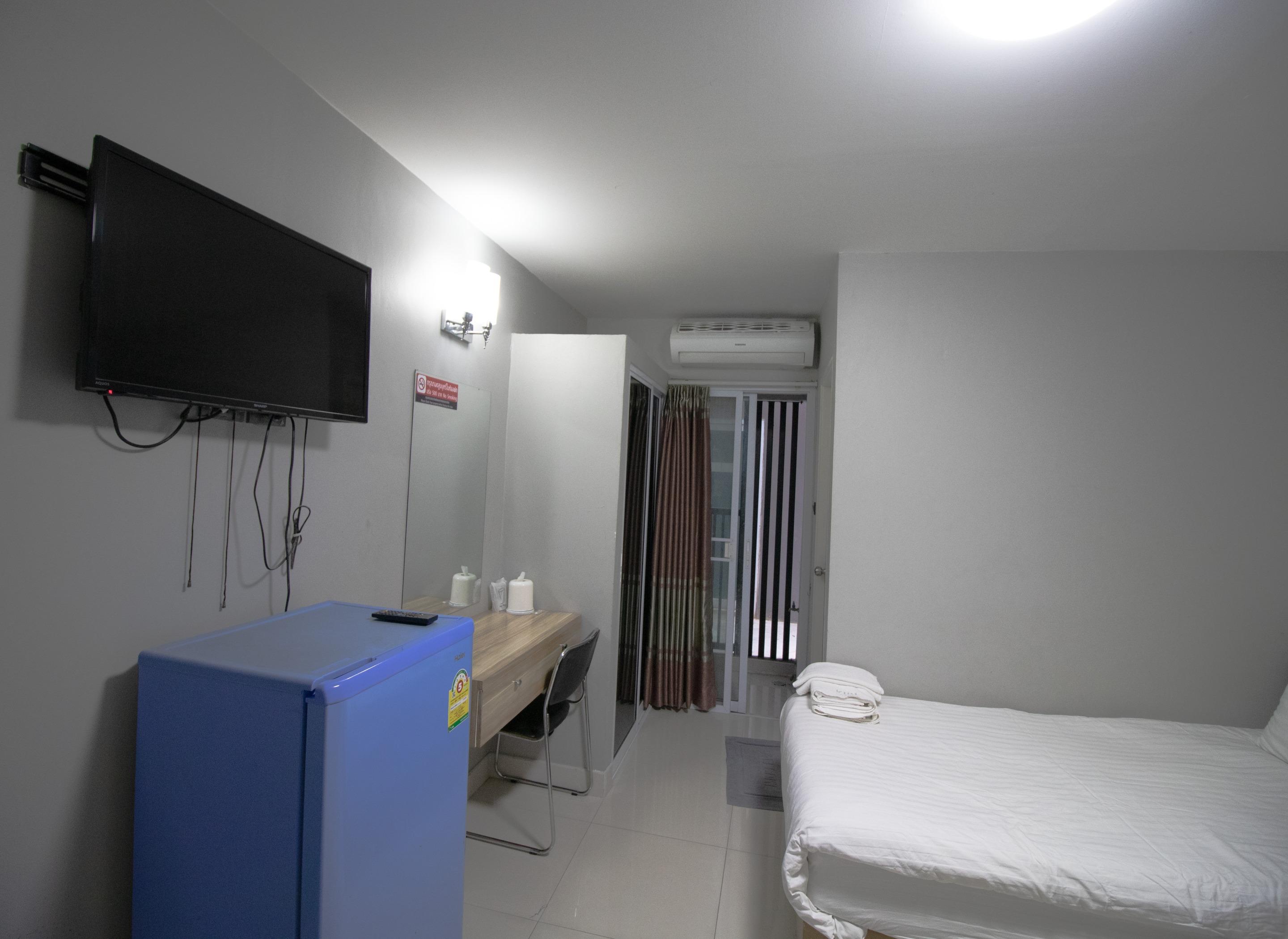 Kun Hotel Накхонратчасима Экстерьер фото