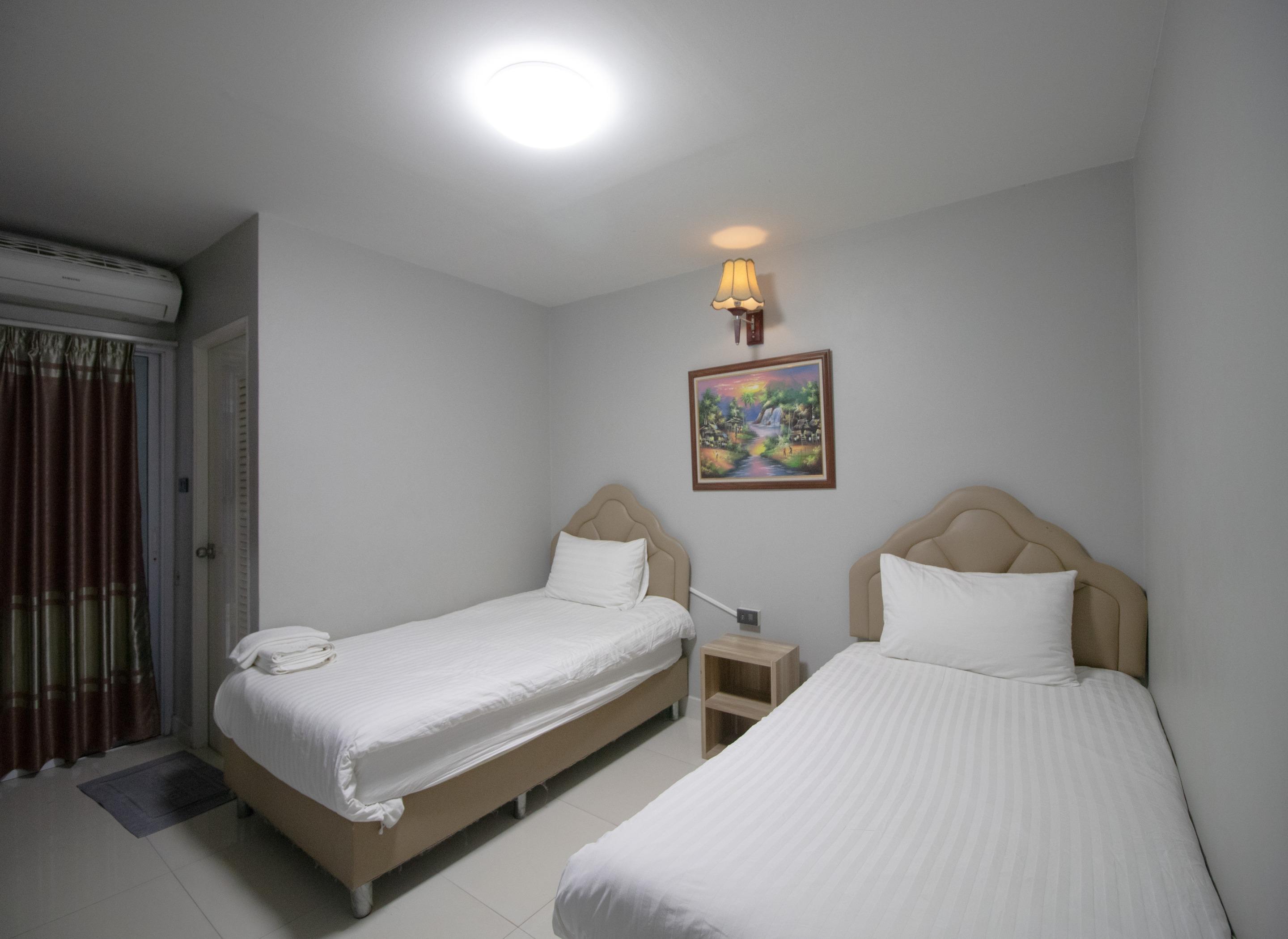 Kun Hotel Накхонратчасима Экстерьер фото